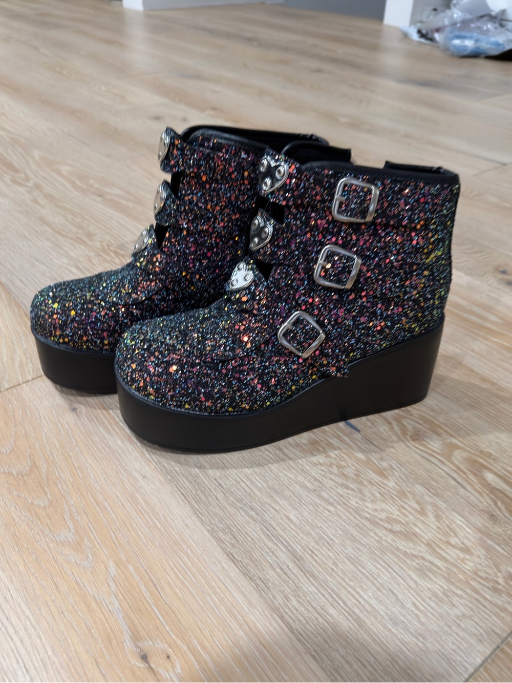 Women’s size 10 Lucky Step BGlitter Black Platform Ankle Boots with heart buckle